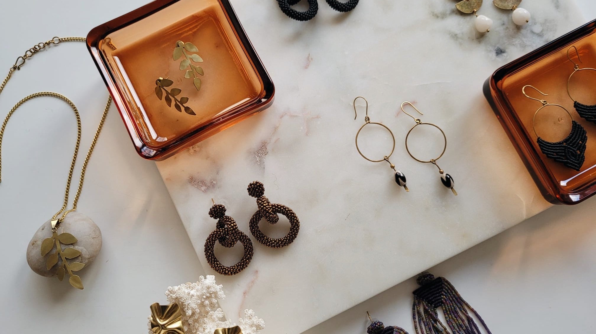 Kaiko Jewellery - Nepalissa käsintehty korumallisto laajenee - Kaiko Clothing Company Oy