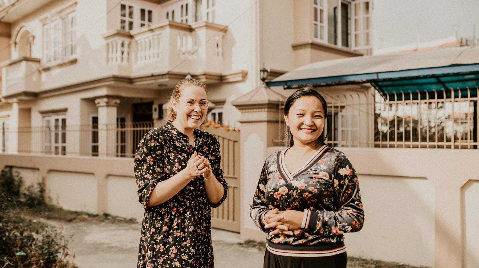 Valoisia terveisiä Nepalista! - Kaiko Clothing Company Oy