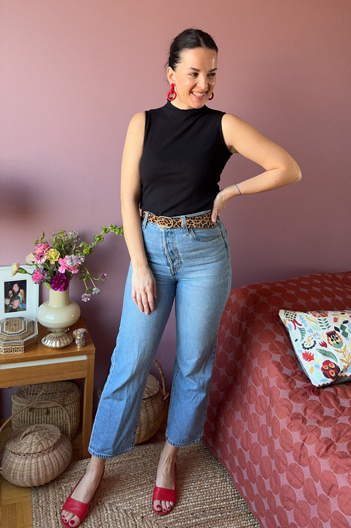 Naisten musta ribbitoppi