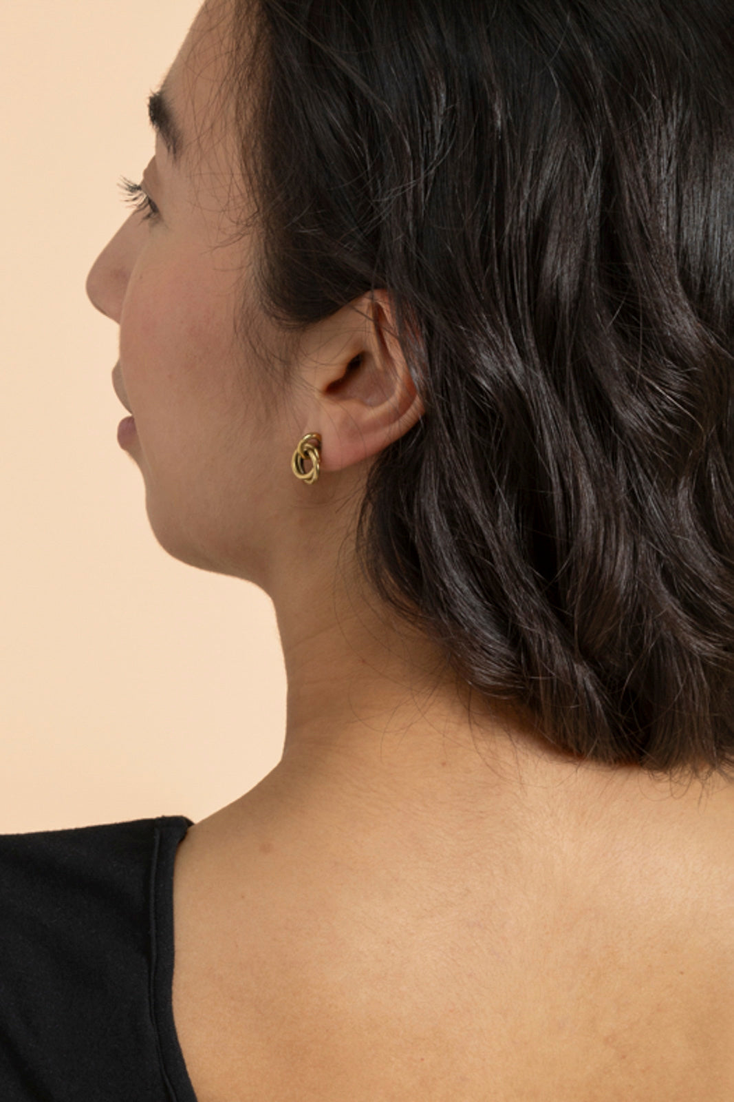 Nepalissa käsintehdyt messinkiset naistenkorvakorut