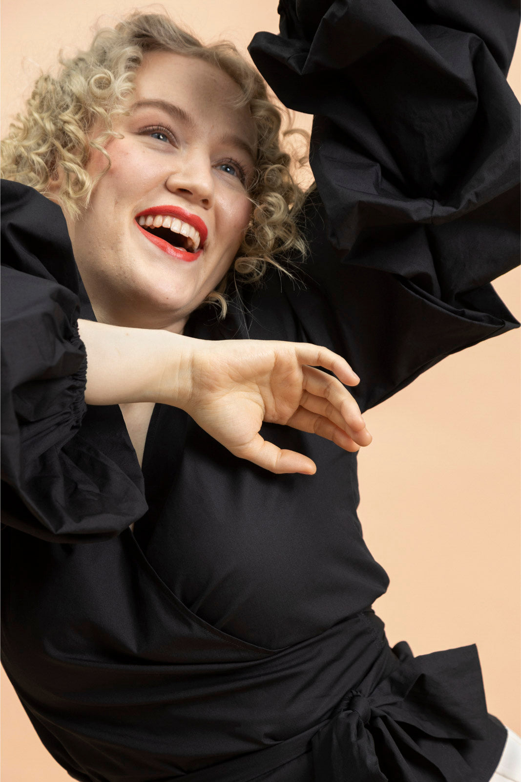 | modelheight:164, size:XS