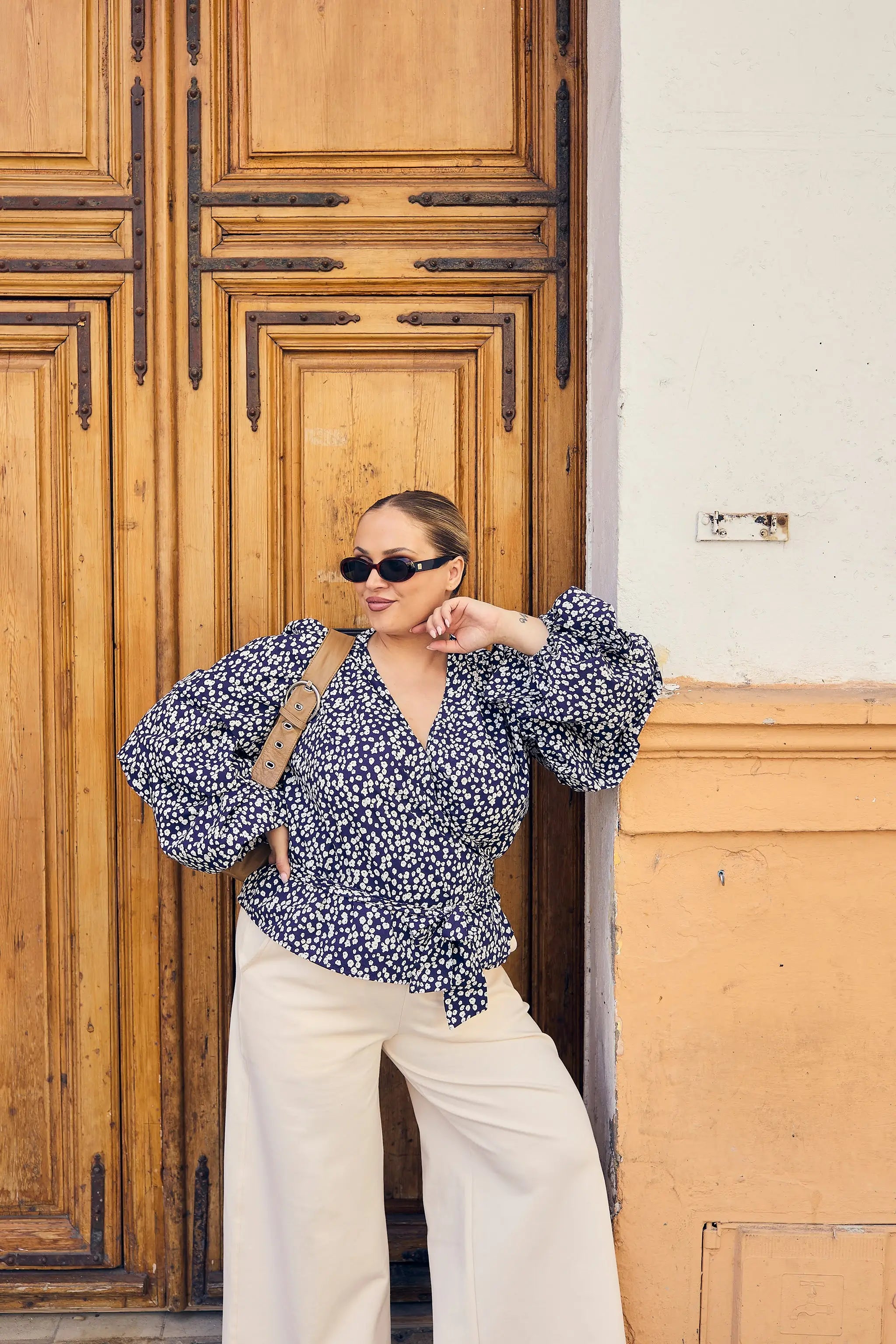 | modelheight:160, size:XL