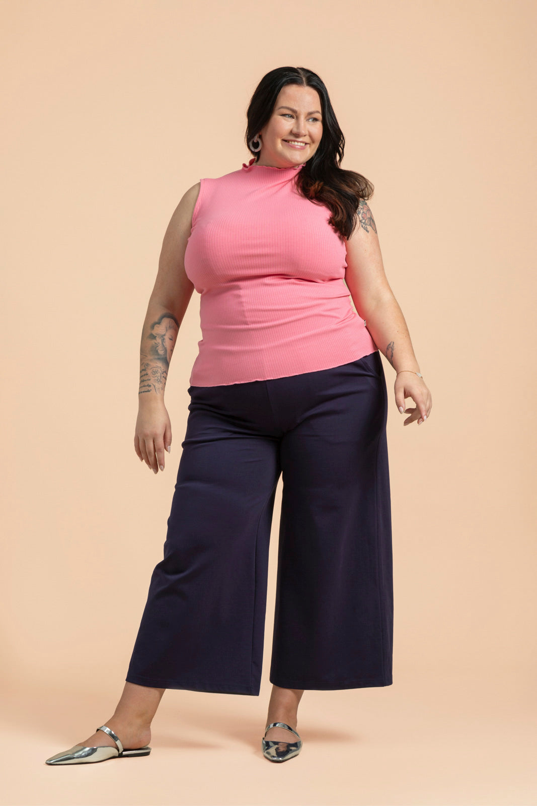 Naisten pinkki puuvillainen ribbitoppi | modelheight:170, size:XL