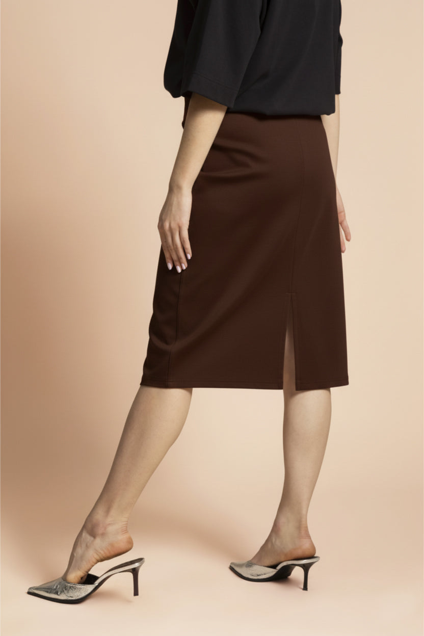 Naisten ruskea kynähame | modelheight:162, size:M