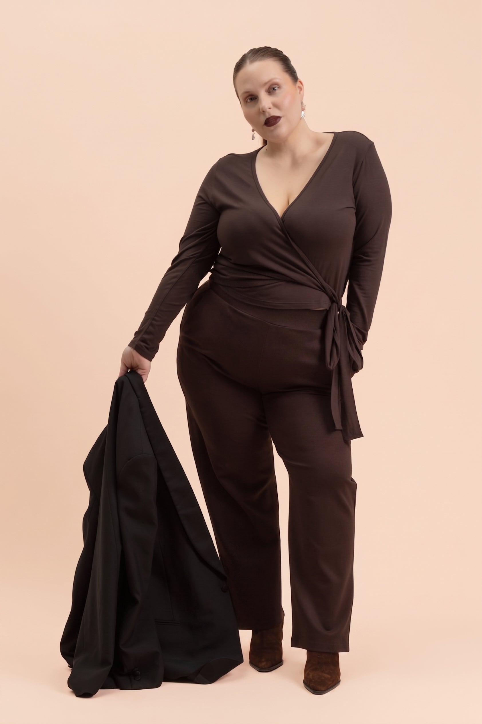 | modelheight:163, size:XL
