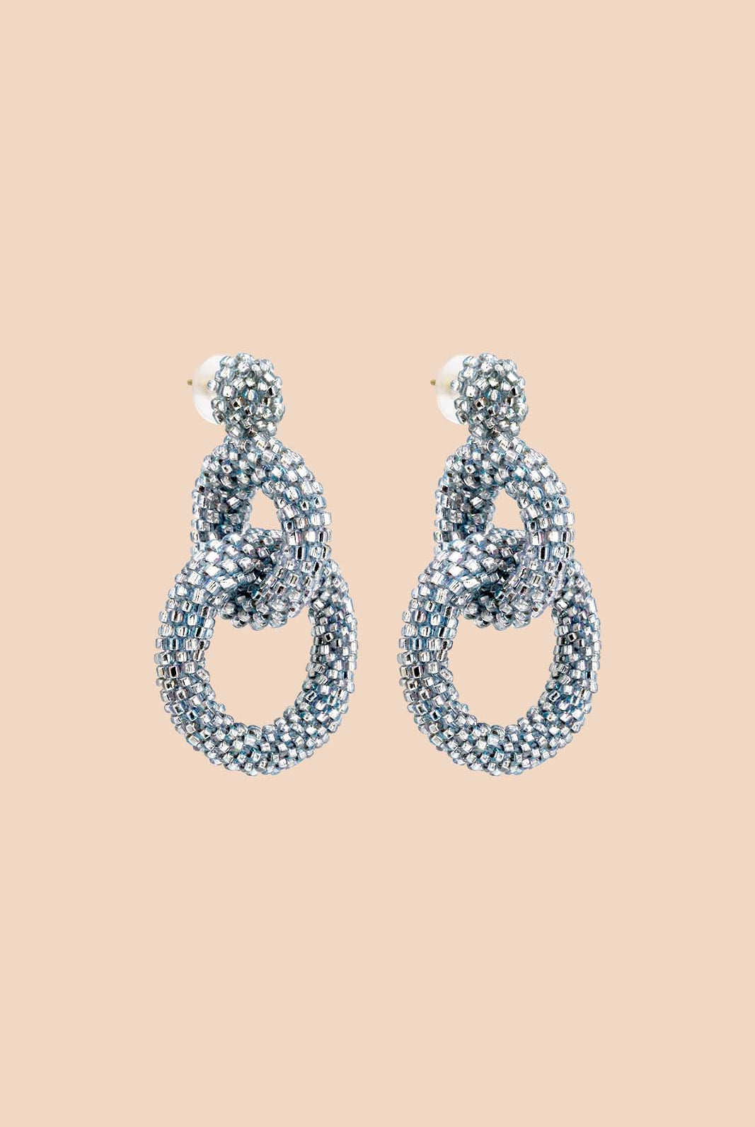 Nepalissa käsintehdyt naisten helmikorvakorut