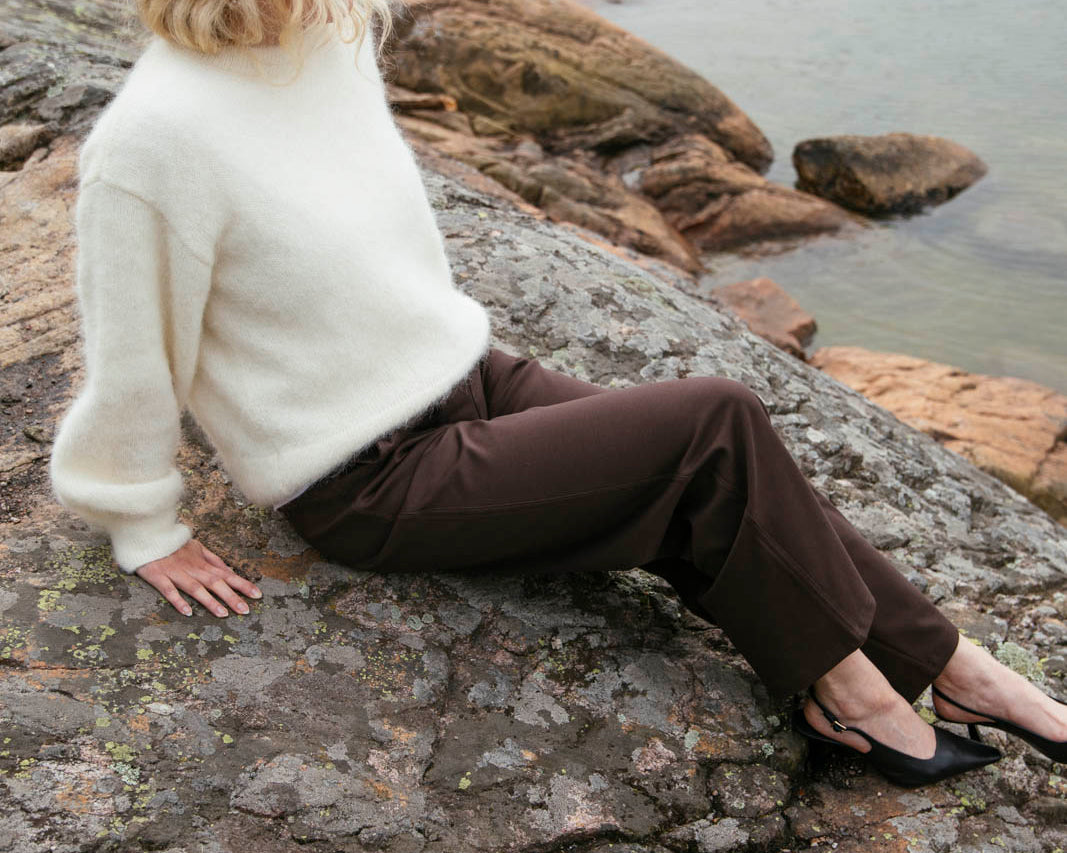 Naisten valkoinen alpakka-mohair-neulepaita | modelheight:165, size:XS