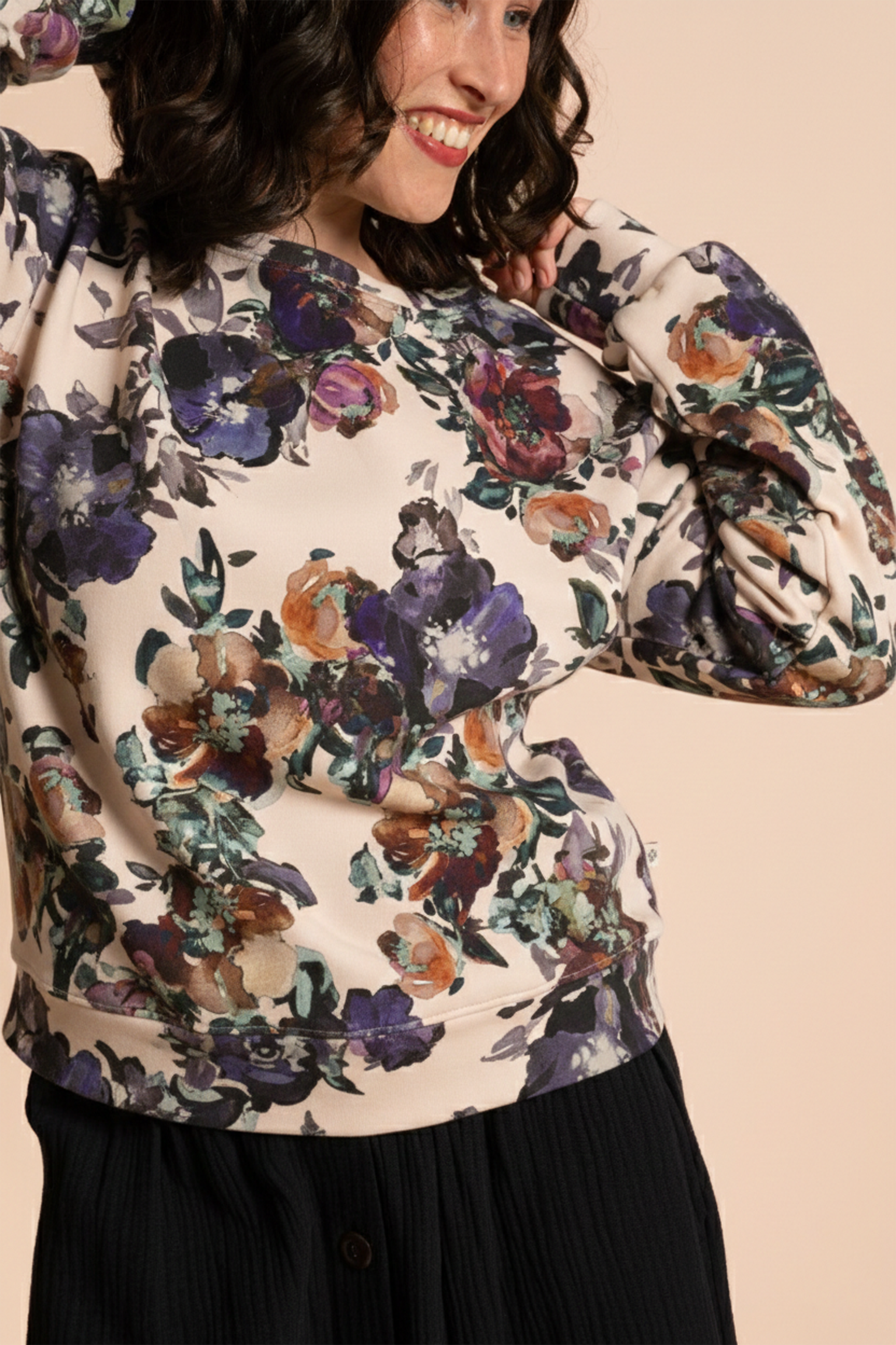 | modelheight:163, size:XS