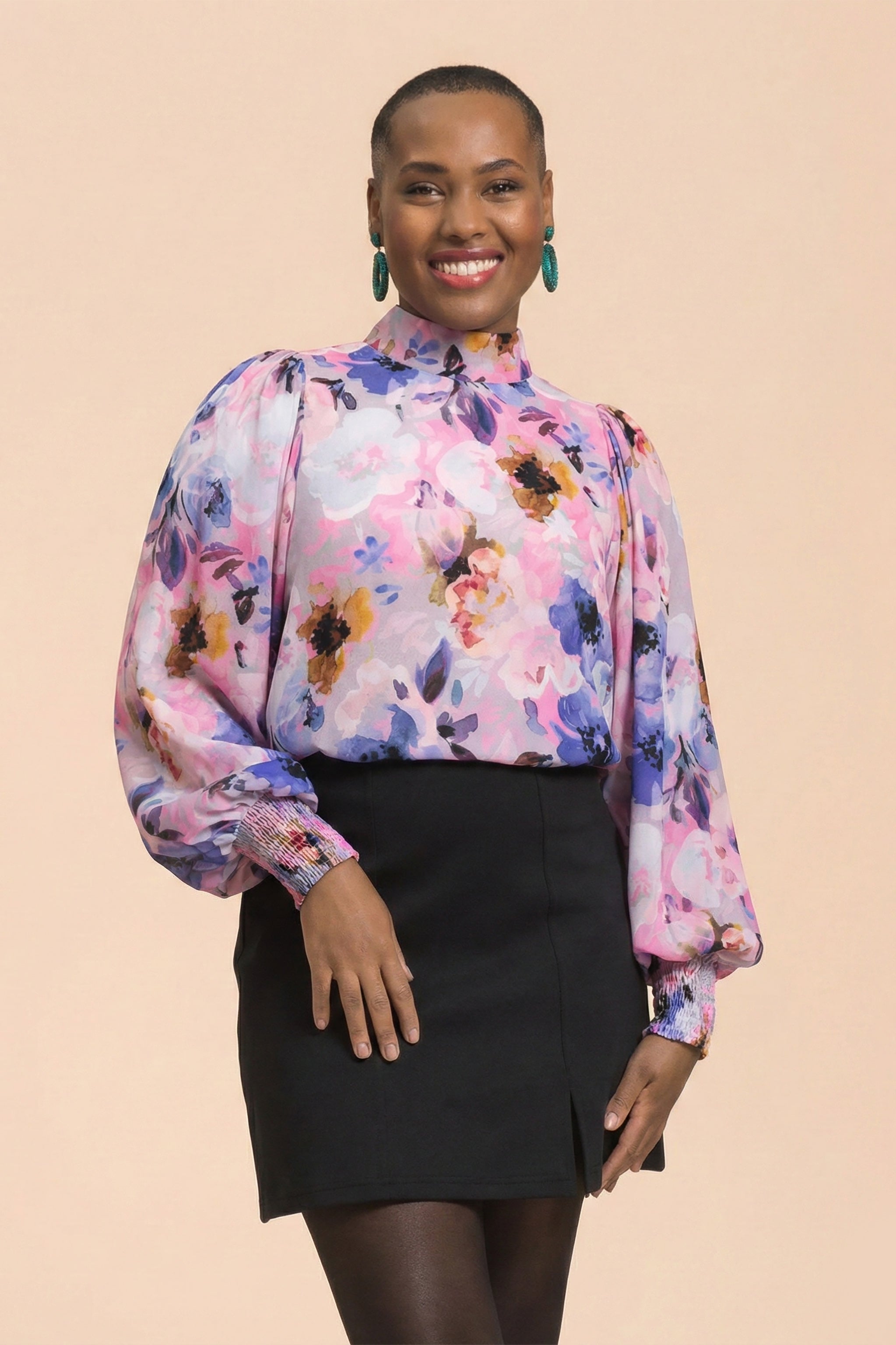 | modelheight:158, size:XS