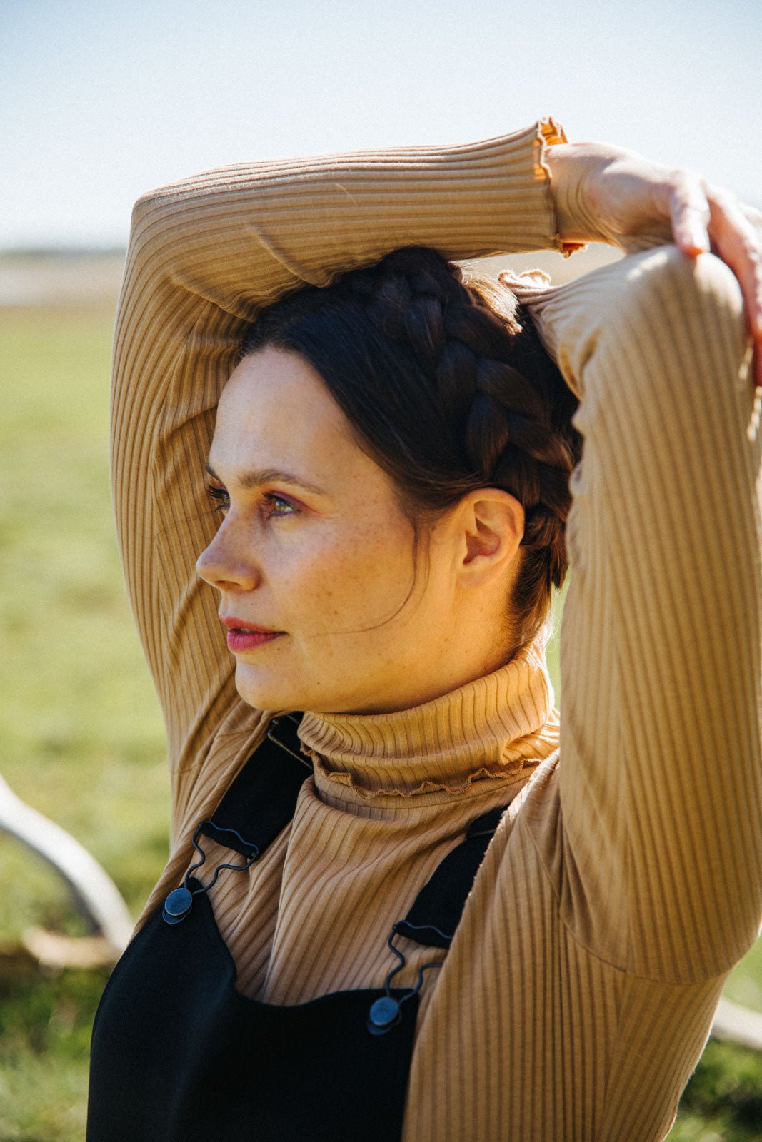 Naisten mustat lappuhaalarit