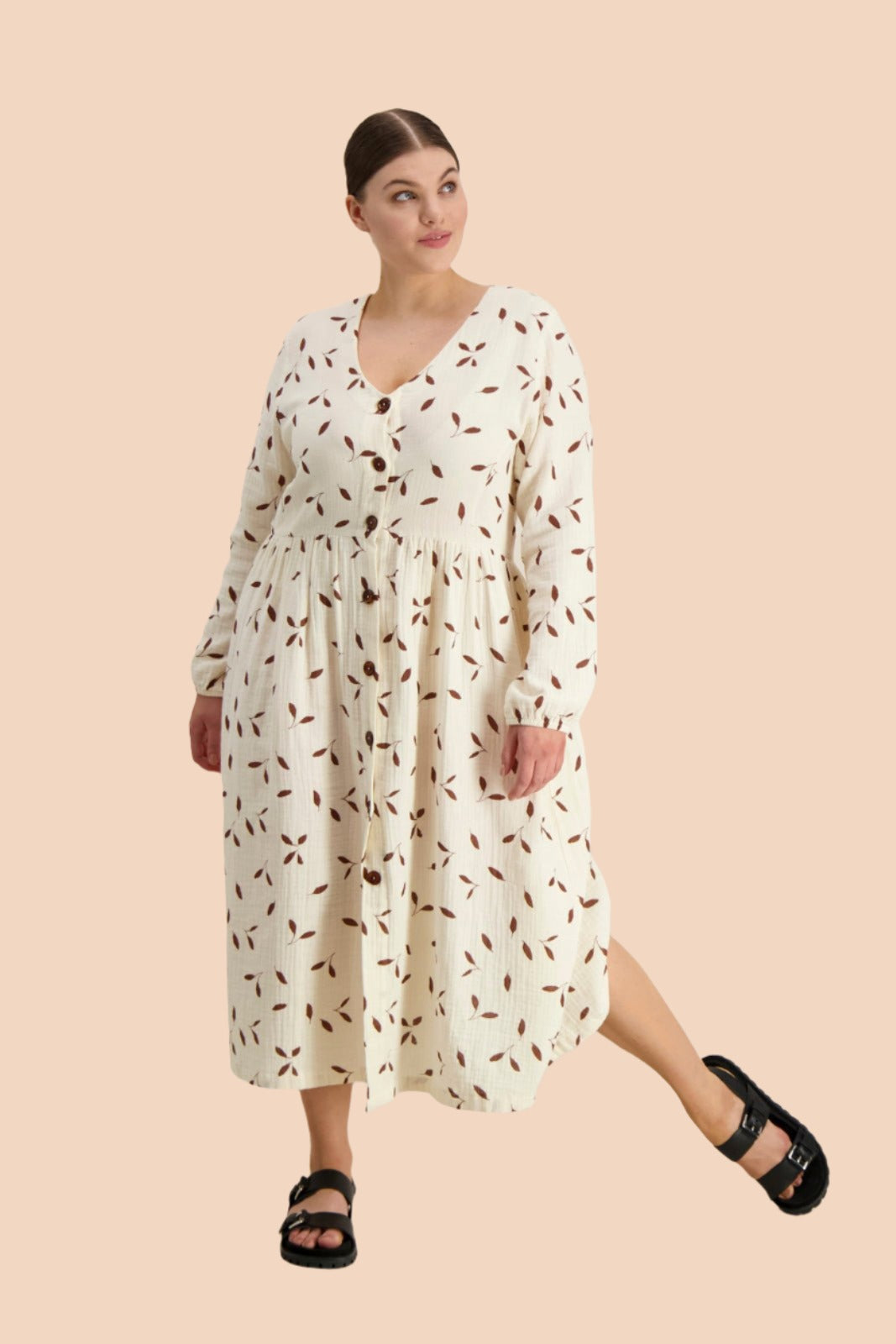 Naisten luonnonvalkoinen puuvillamekko lehtikuosilla