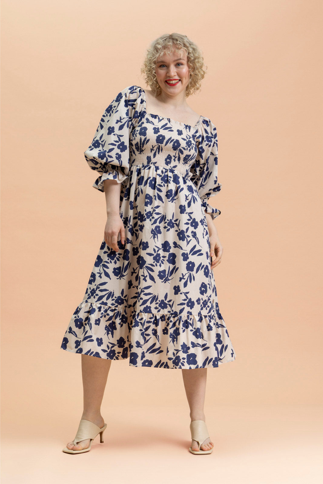 | modelheight:164, size:XS