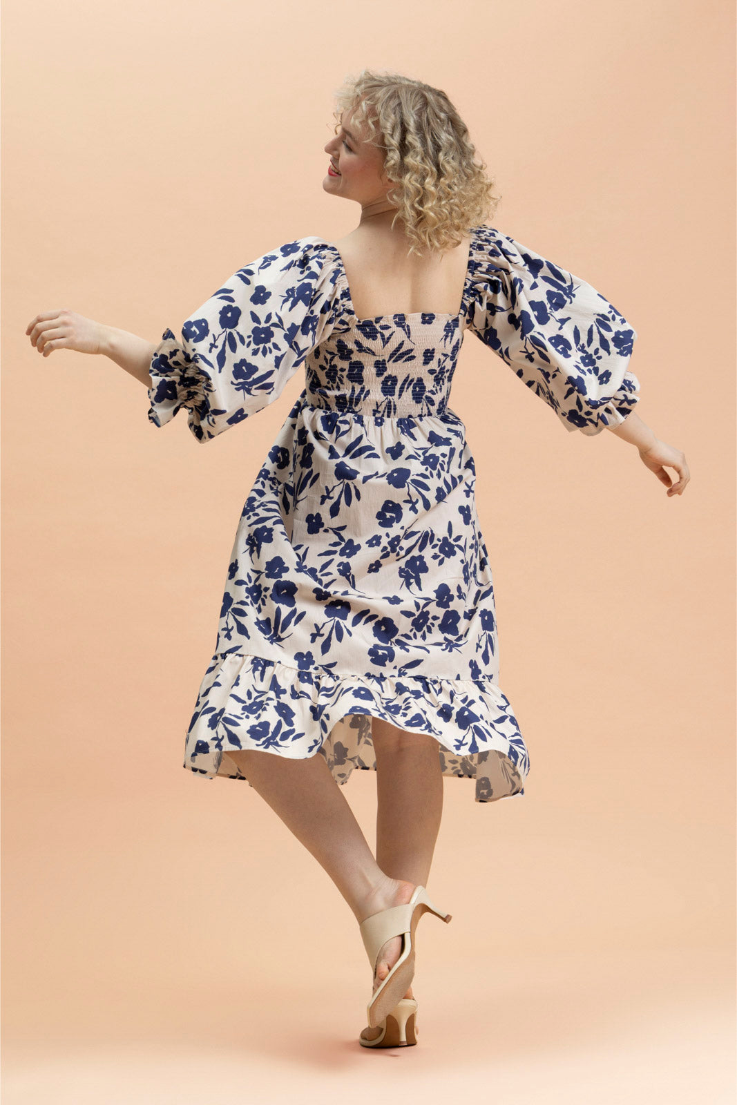 | modelheight:164, size:XS