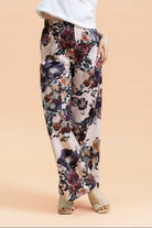 | modelheight:164, size:XS