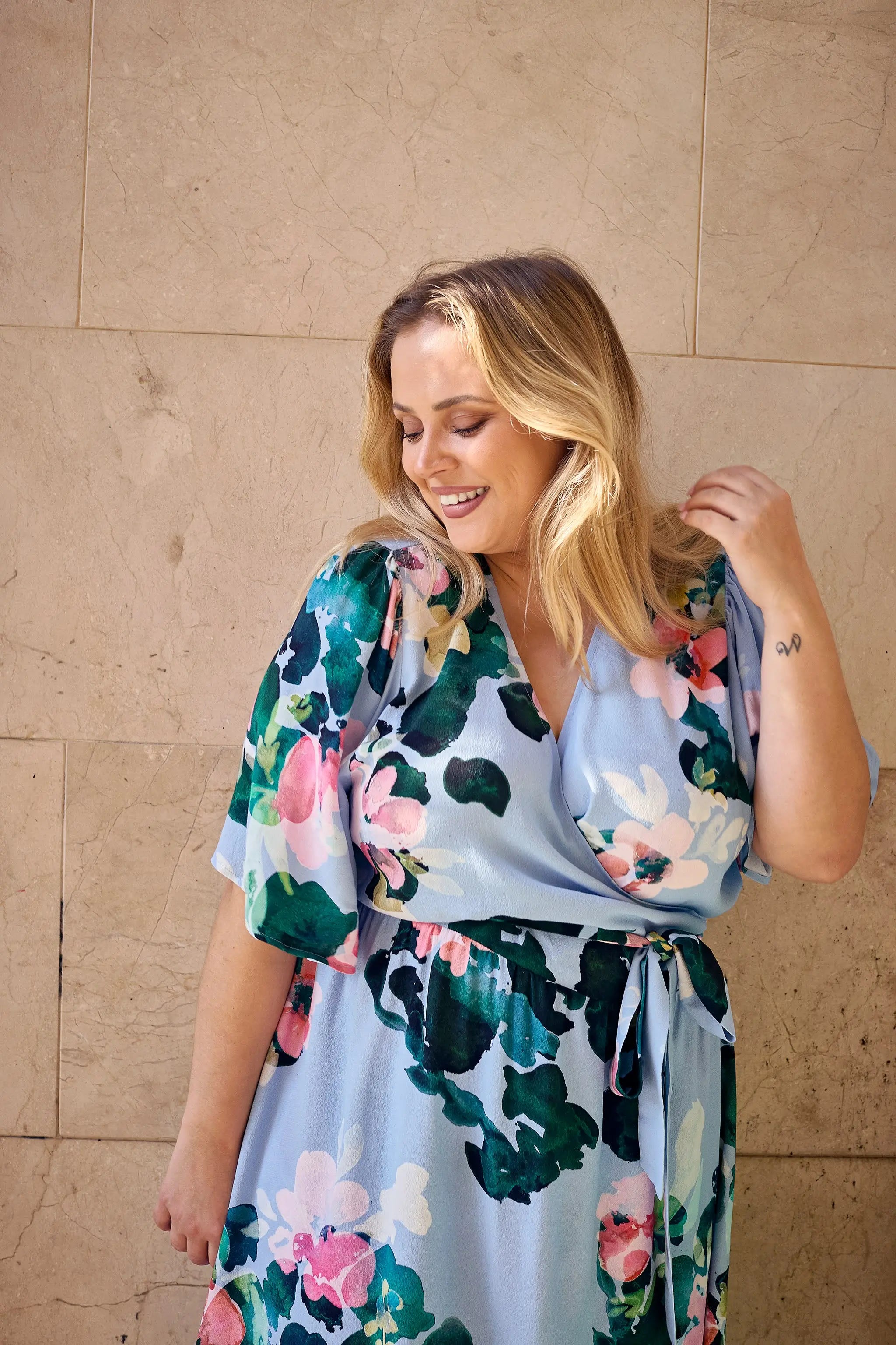 | modelheight:160, size:XL