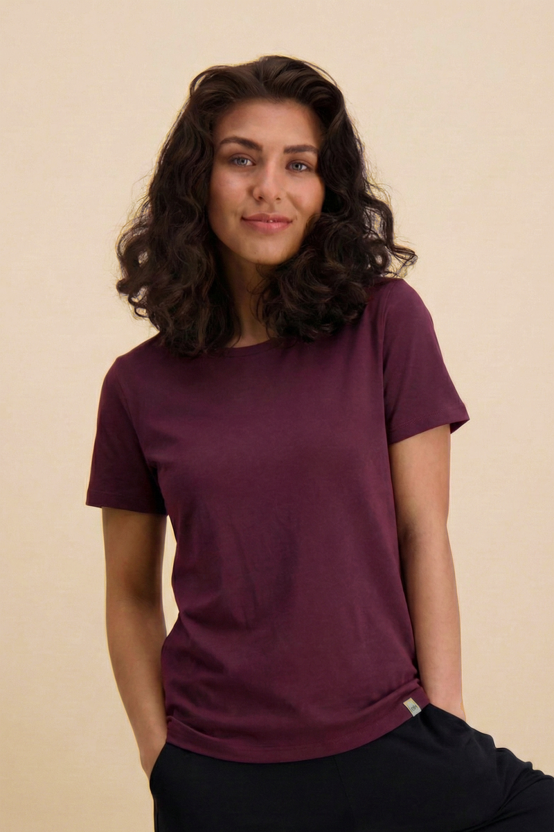 The T-shirt, Cherry