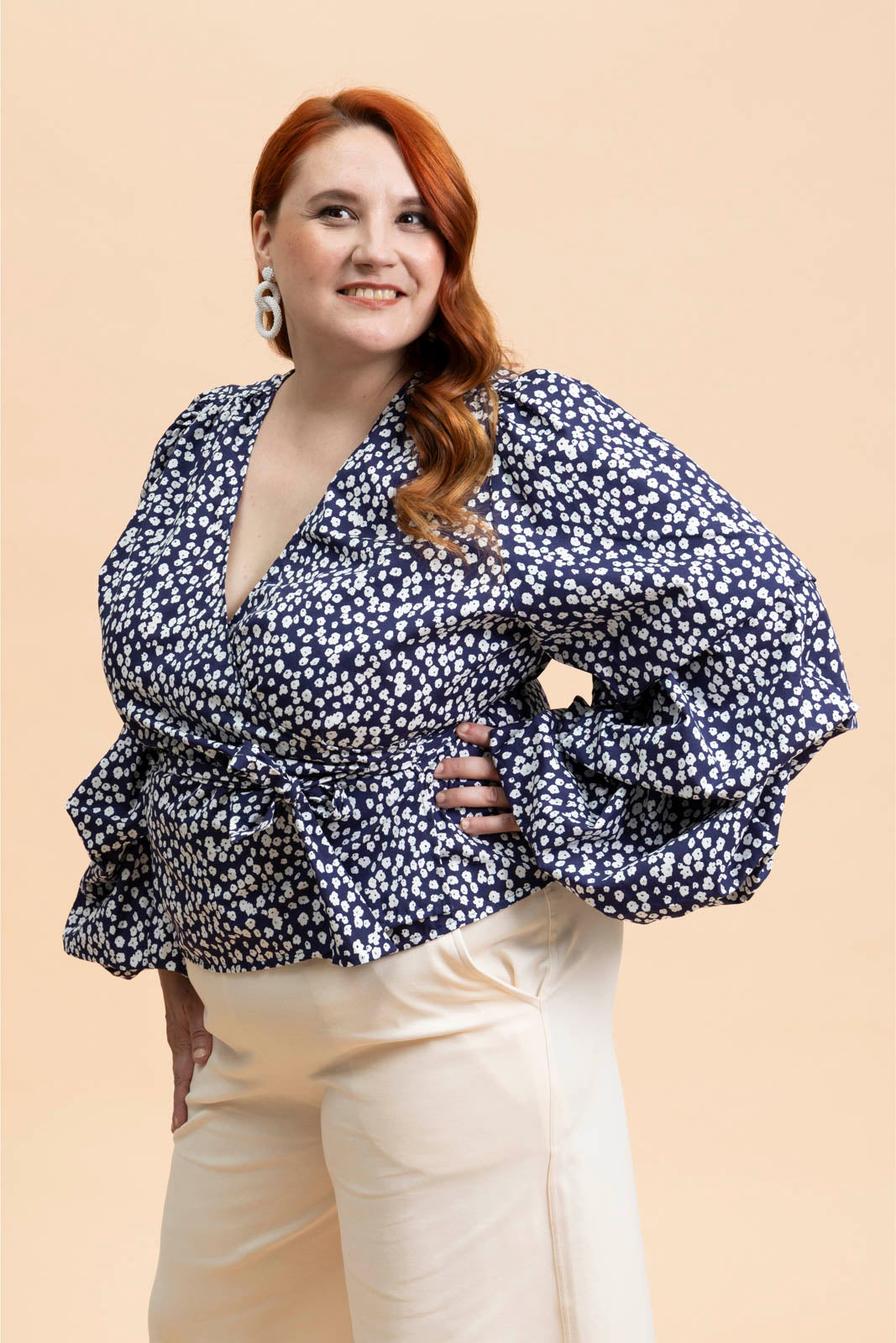Volume Sleeve Blouse, Flora Navy – KAIKO