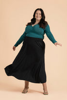 Naisten petroolin värinen kietaisupaita | modelheight:170, size:XL