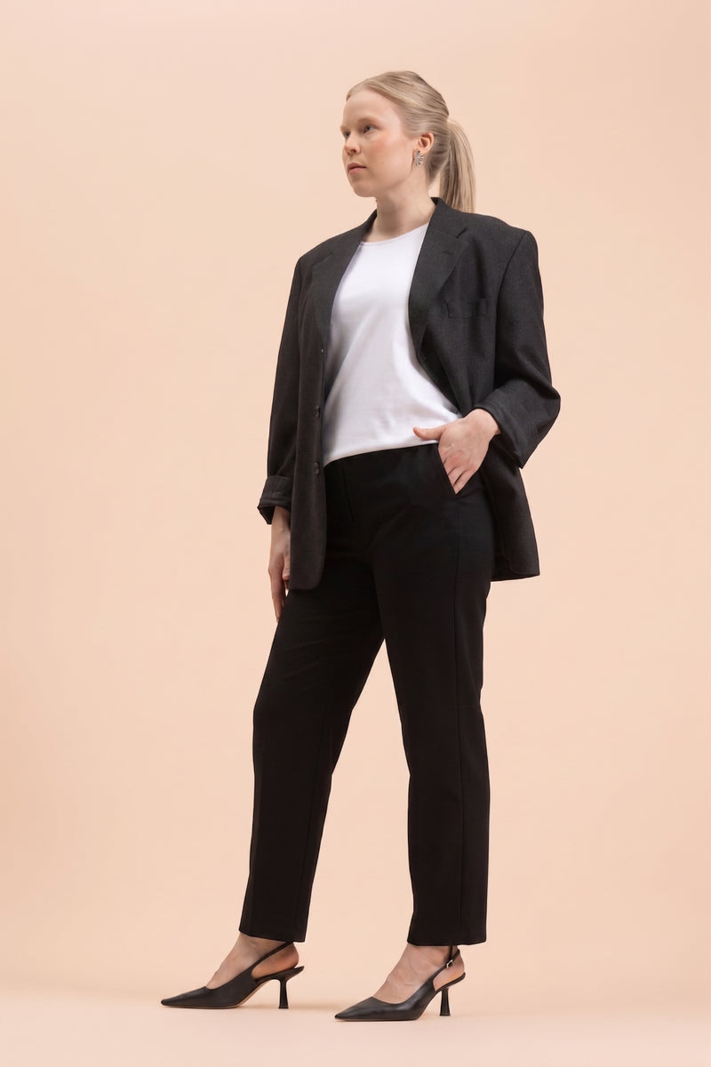 | modelheight:171, size:M