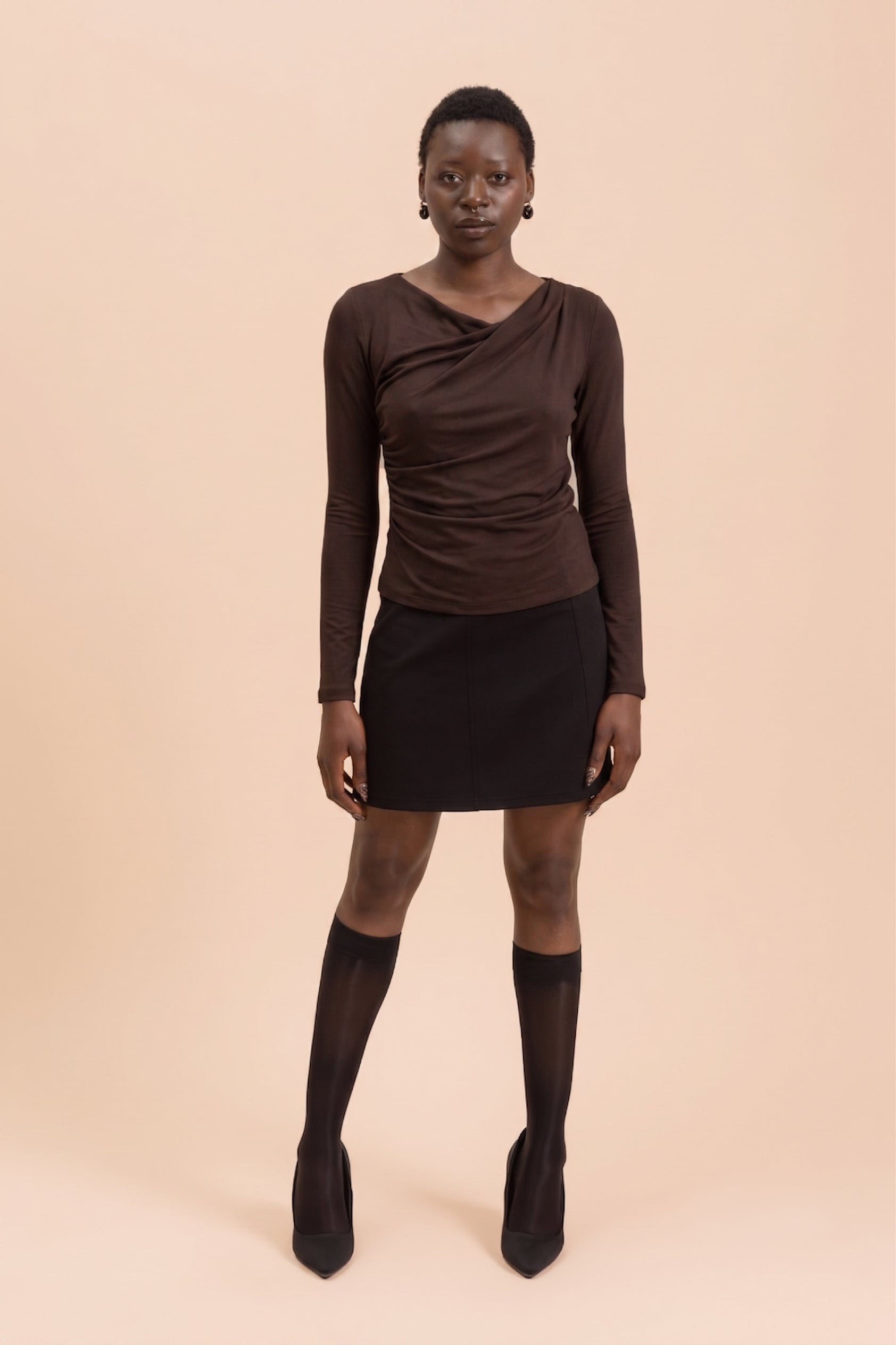 | modelheight:165, size:XS