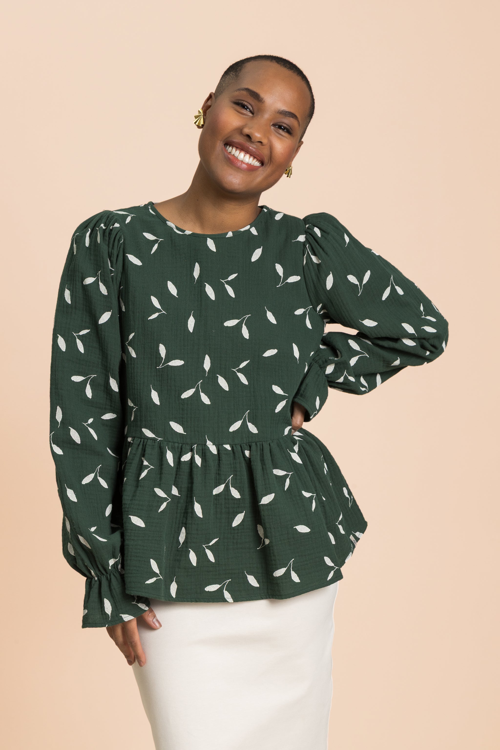 | modelheight:158, size:XS