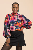 | modelheight:158, size:XS