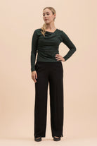 | modelheight:172, size:XS