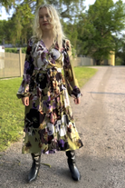 | modelheight:165, size:XS