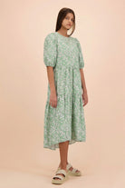 | modelheight:174, size:XS