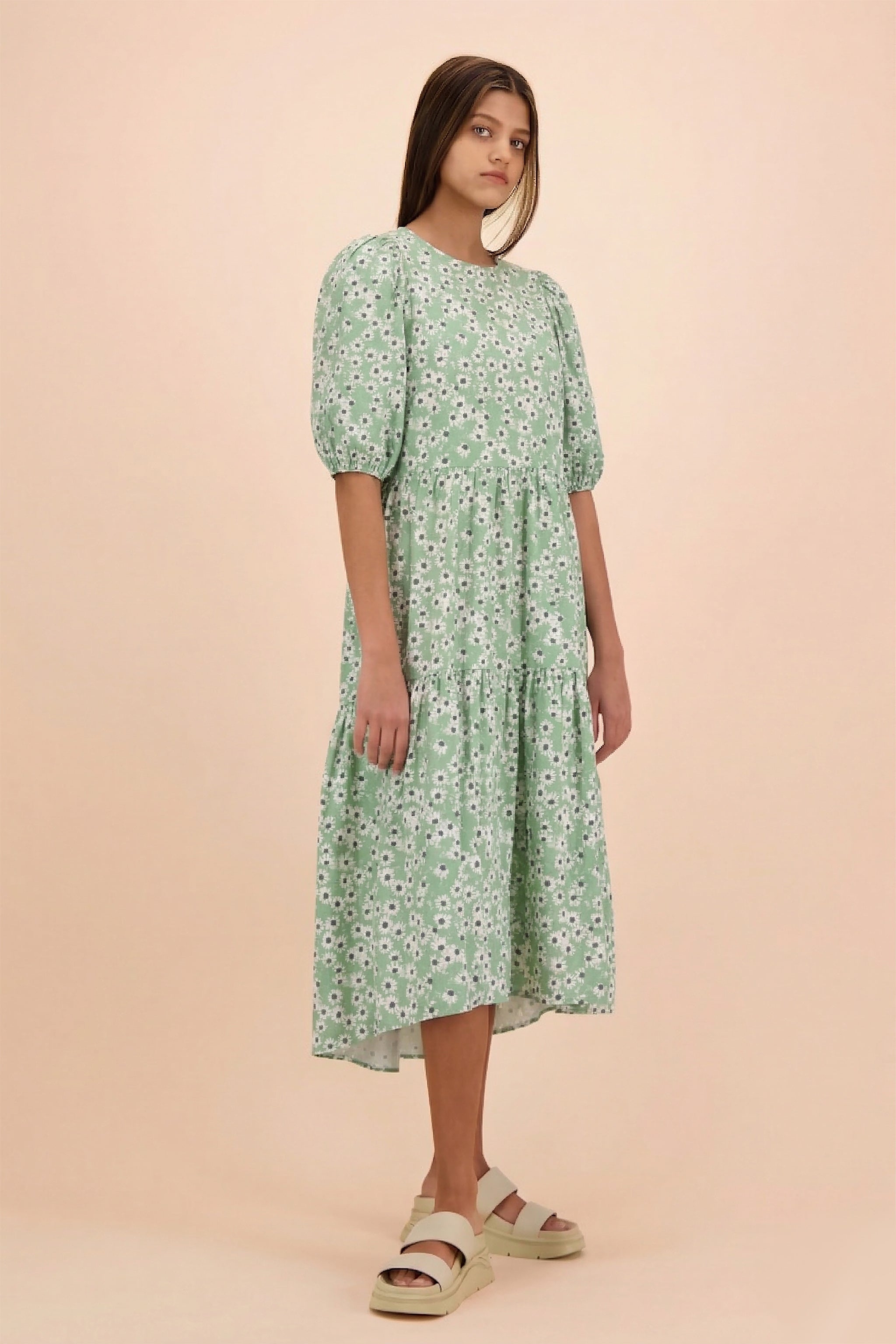 | modelheight:174, size:XS