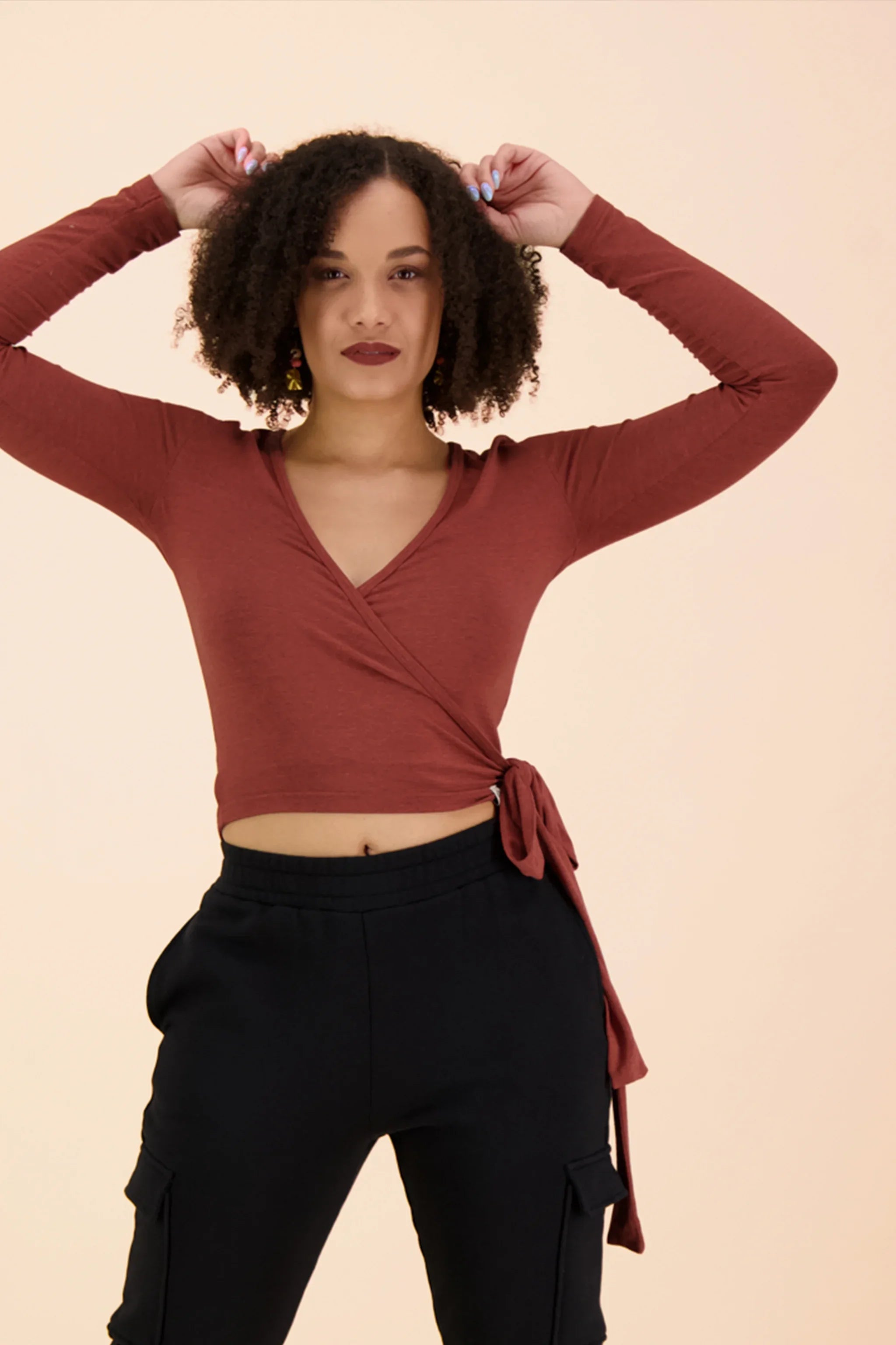 | modelheight:160, size:XS