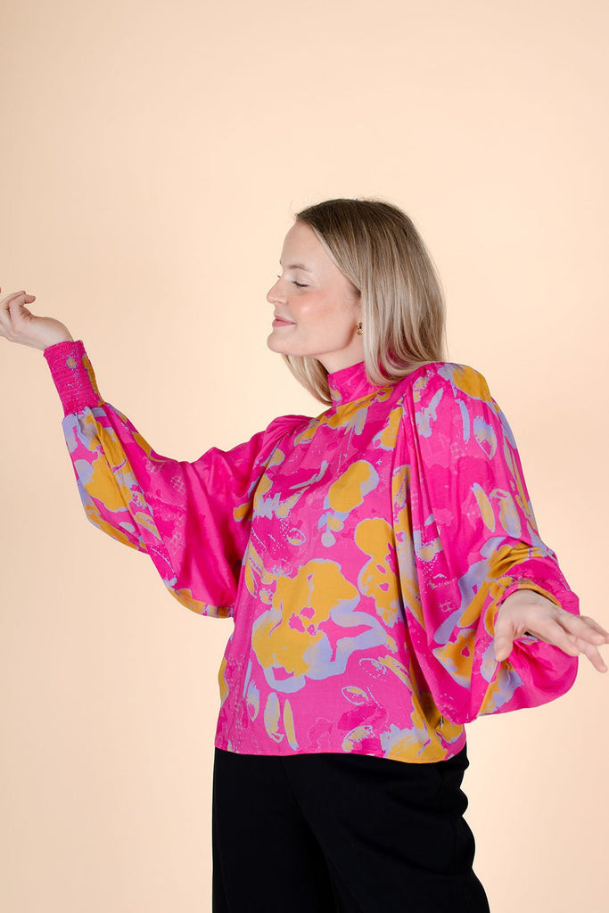 Puff Blouse, Super Pink - Kaiko Clothing Company Oy